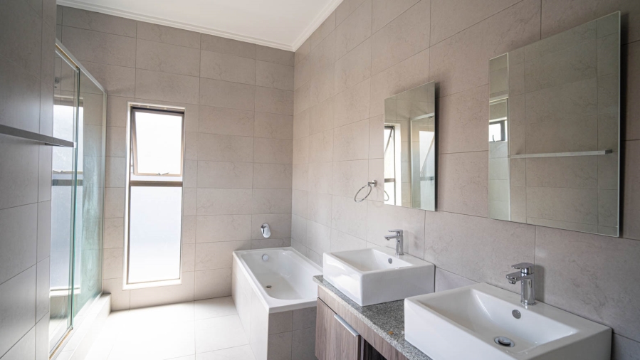 4 Bedroom Property for Sale in Bryanston East Gauteng