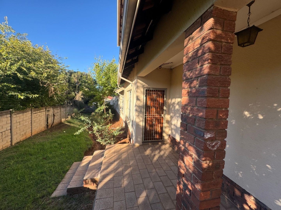 To Let 5 Bedroom Property for Rent in Dinwiddie Gauteng
