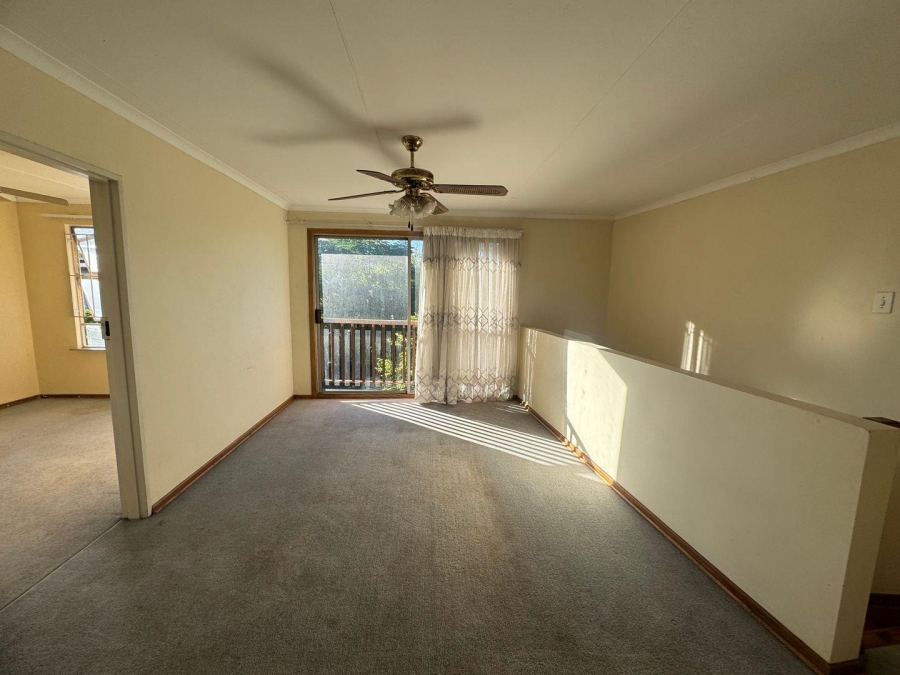 To Let 5 Bedroom Property for Rent in Dinwiddie Gauteng