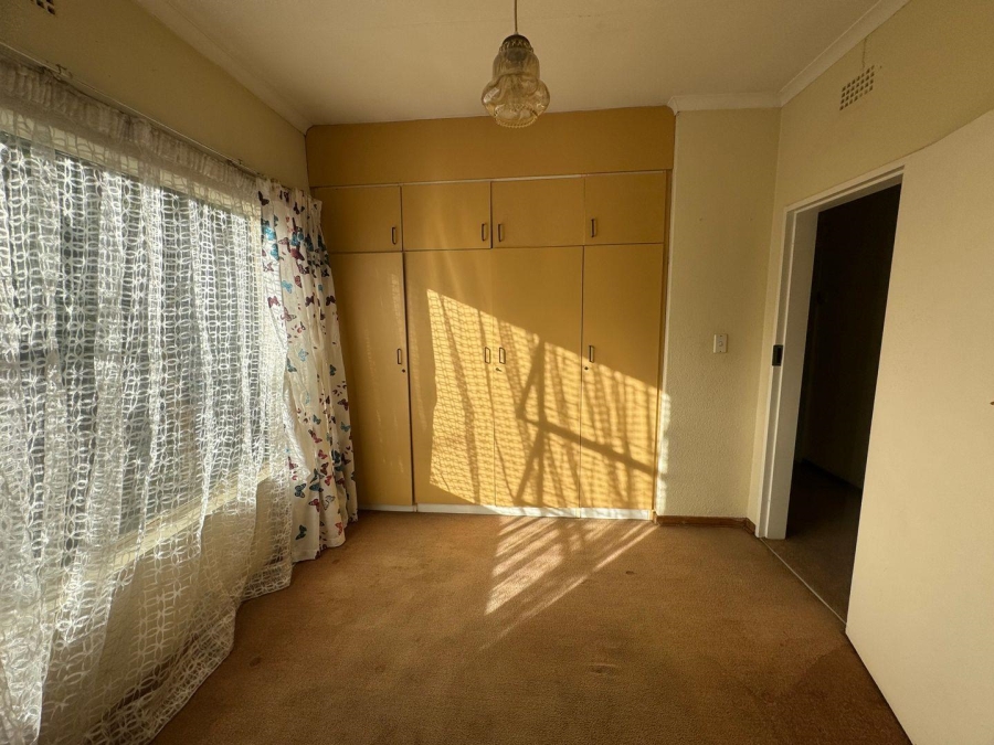 To Let 5 Bedroom Property for Rent in Dinwiddie Gauteng