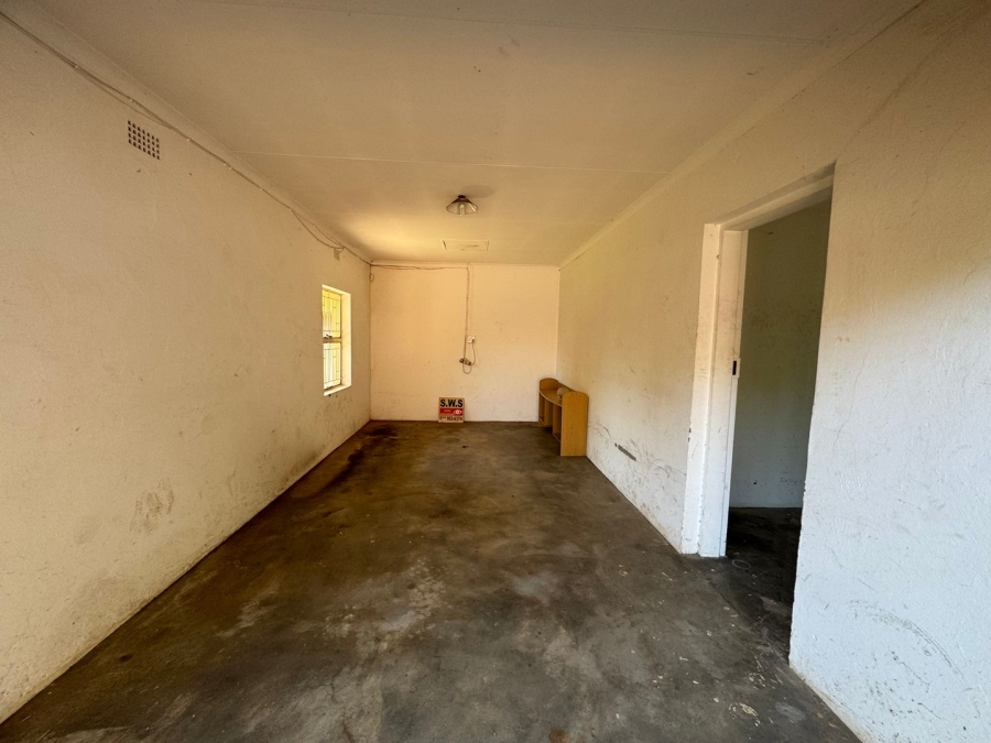 To Let 5 Bedroom Property for Rent in Dinwiddie Gauteng