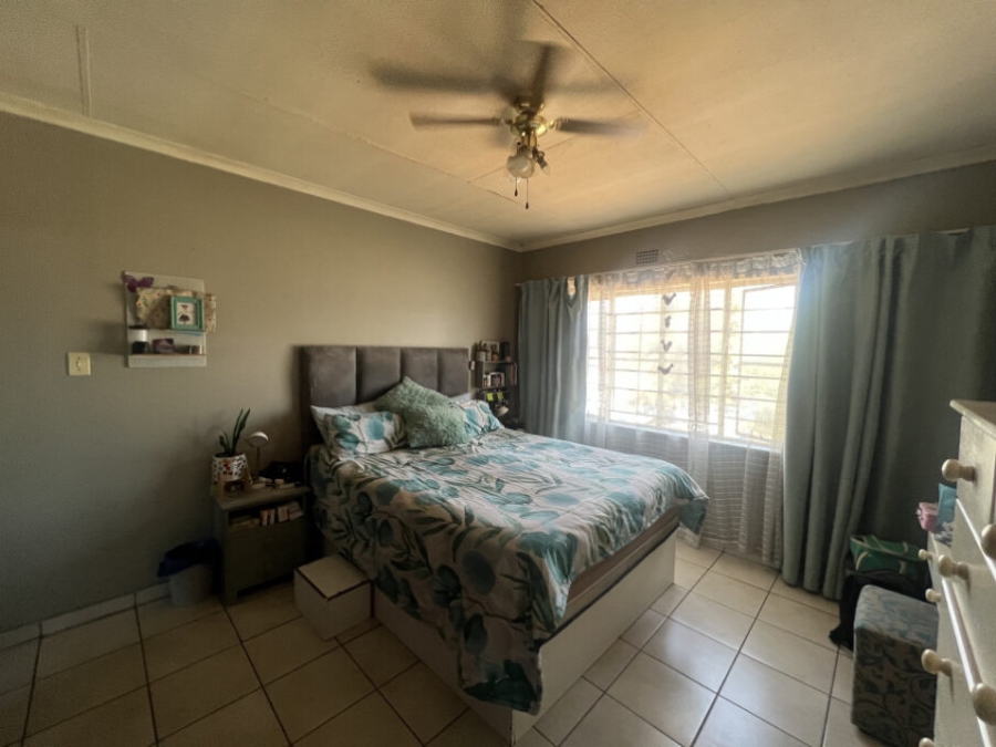 3 Bedroom Property for Sale in Lambton Gardens Gauteng