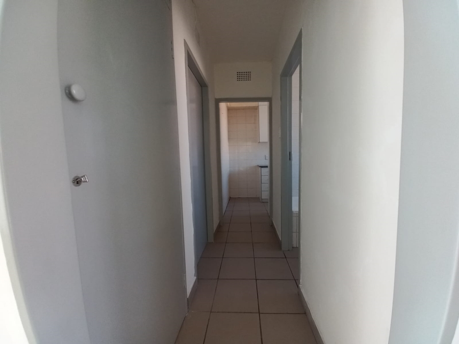2 Bedroom Property for Sale in Germiston South Gauteng