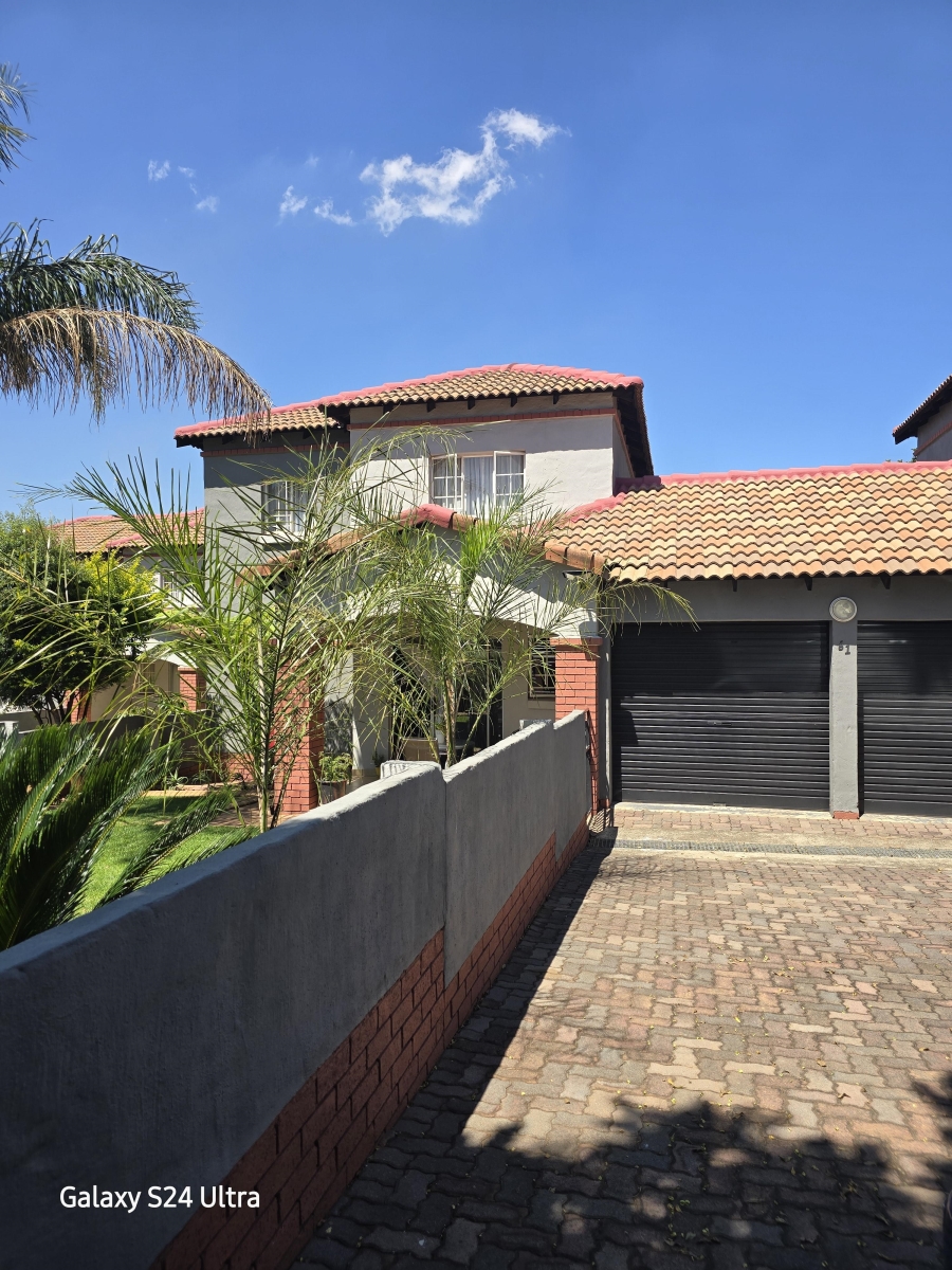 3 Bedroom Property for Sale in Castleview Gauteng
