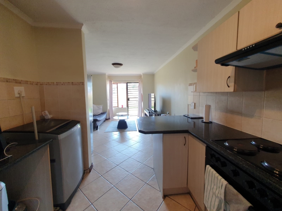 2 Bedroom Property for Sale in Montana Tuine Gauteng
