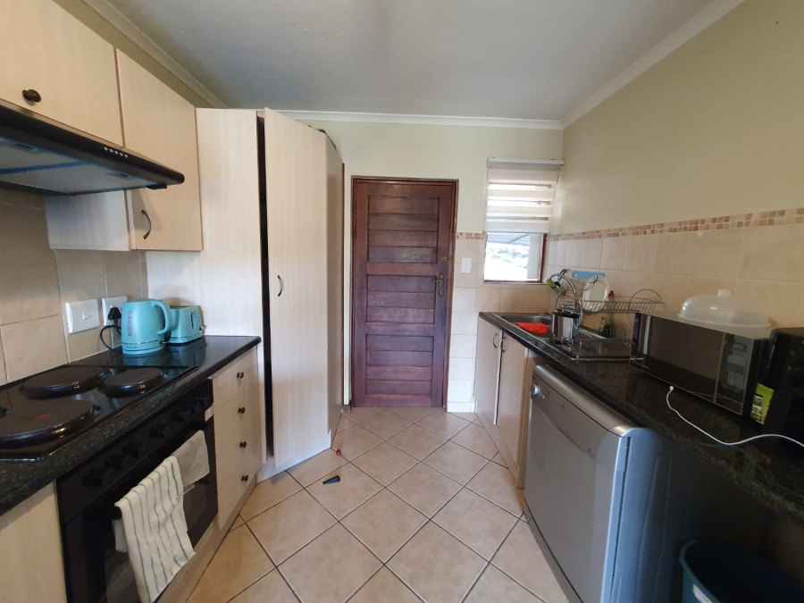 2 Bedroom Property for Sale in Montana Tuine Gauteng