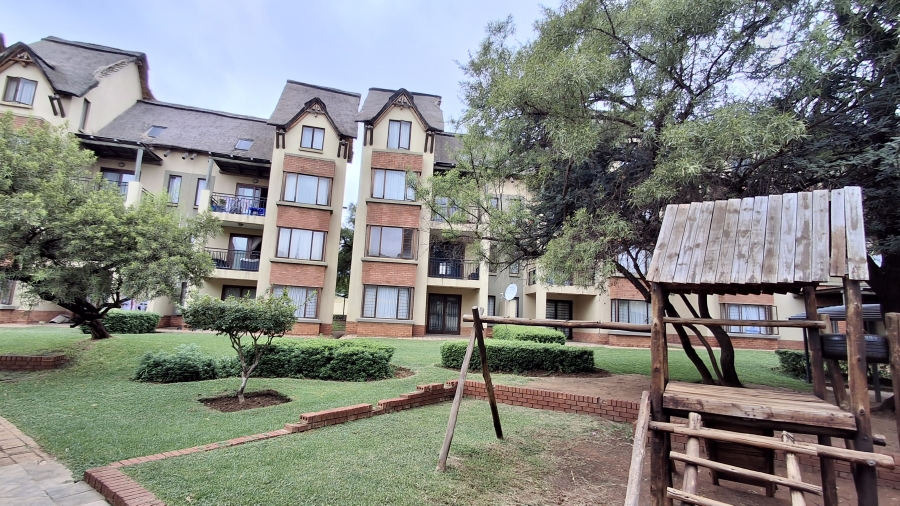 2 Bedroom Property for Sale in Montana Tuine Gauteng