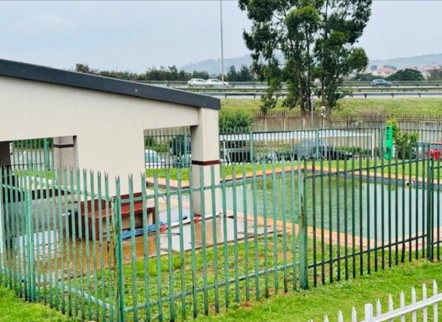 2 Bedroom Property for Sale in Ridgeway Gauteng