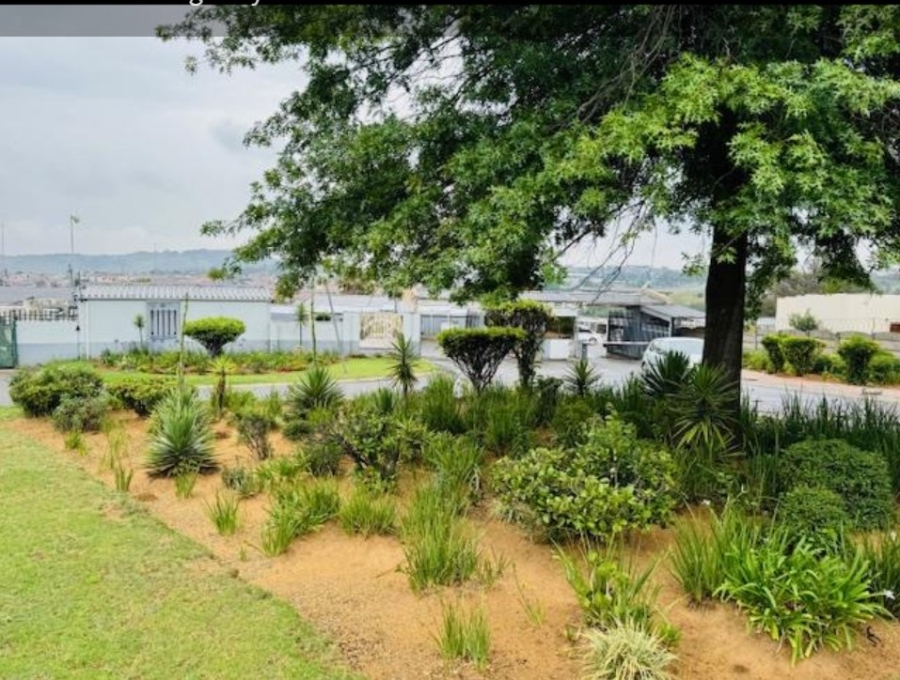 2 Bedroom Property for Sale in Ridgeway Gauteng