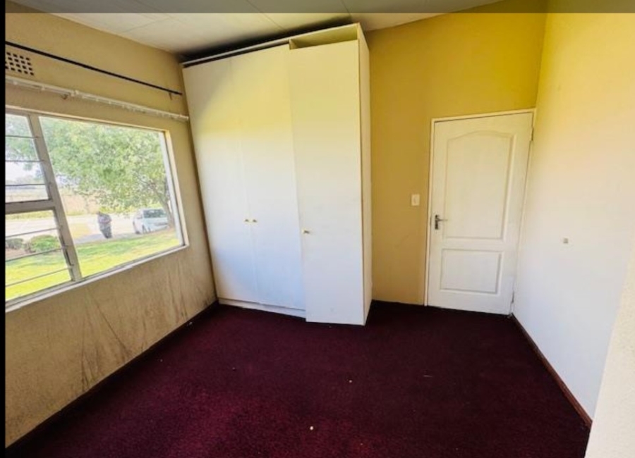 2 Bedroom Property for Sale in Ridgeway Gauteng