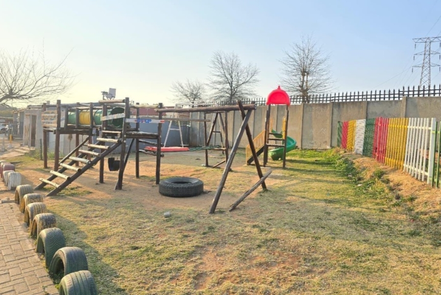 2 Bedroom Property for Sale in Ridgeway Gauteng