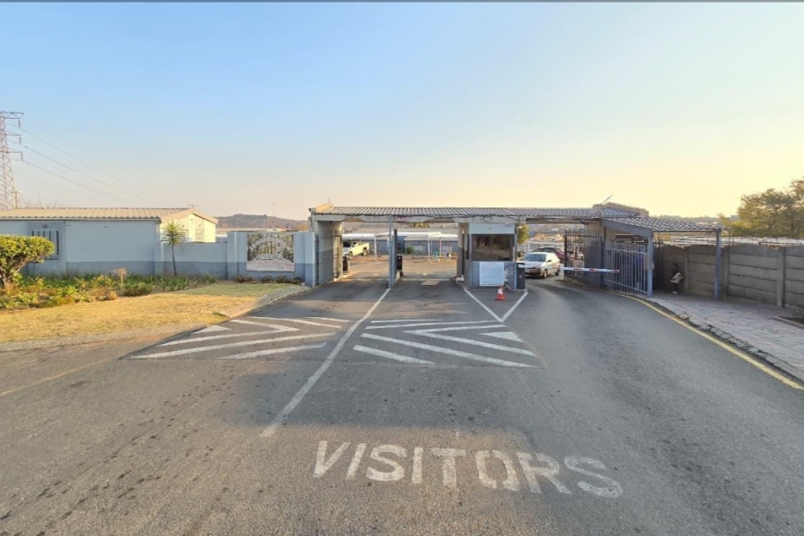 2 Bedroom Property for Sale in Ridgeway Gauteng