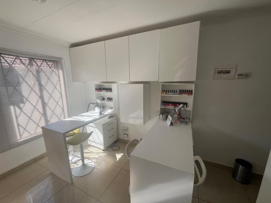 2 Bedroom Property for Sale in Sky City Gauteng