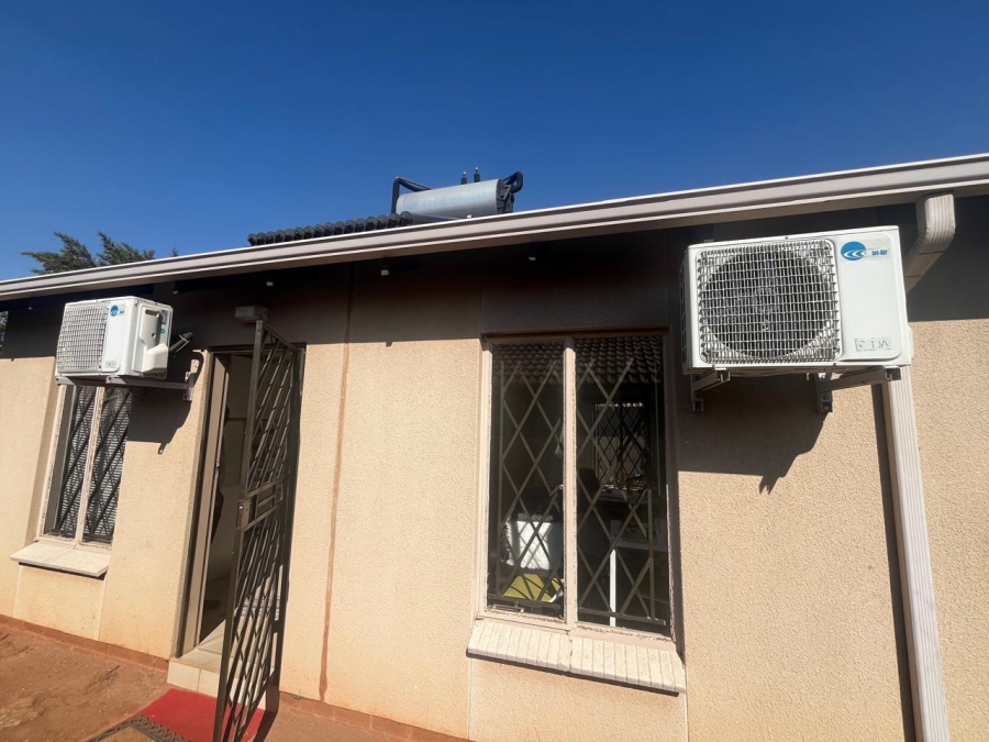 2 Bedroom Property for Sale in Sky City Gauteng