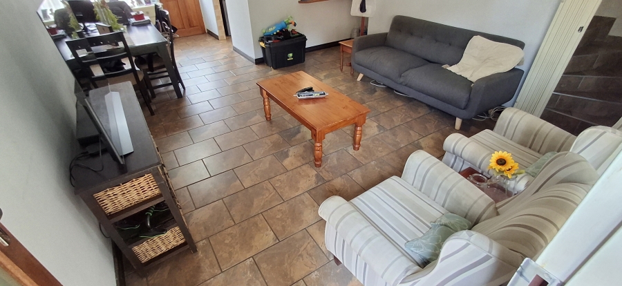 2 Bedroom Property for Sale in Annlin Gauteng