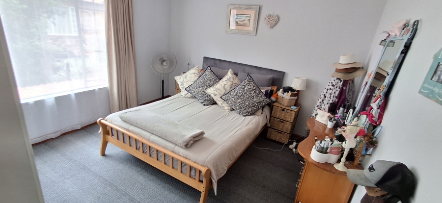 2 Bedroom Property for Sale in Annlin Gauteng