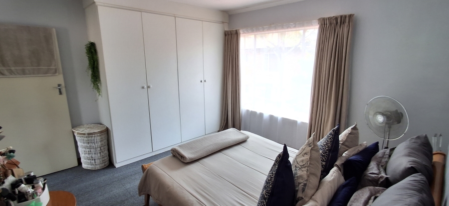 2 Bedroom Property for Sale in Annlin Gauteng