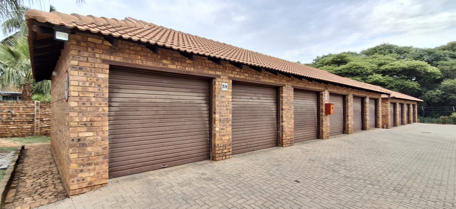 2 Bedroom Property for Sale in Annlin Gauteng