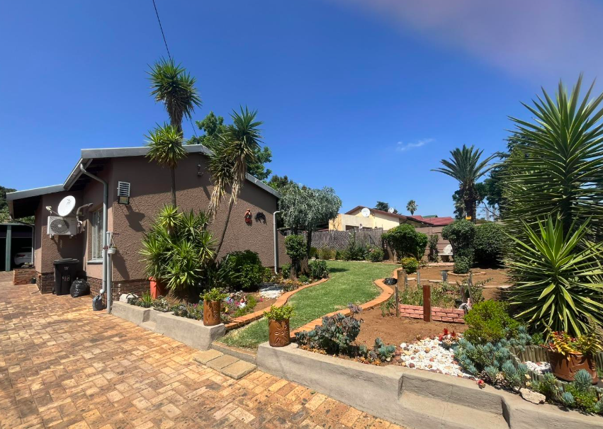 2 Bedroom Property for Sale in Elandspark Gauteng