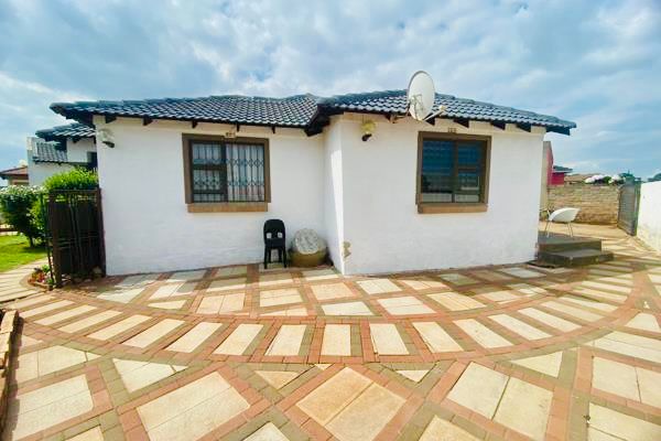 3 Bedroom Property for Sale in Vosloorus Gauteng