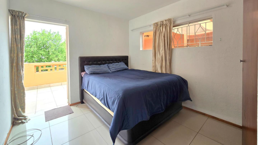 3 Bedroom Property for Sale in Brackendowns Gauteng