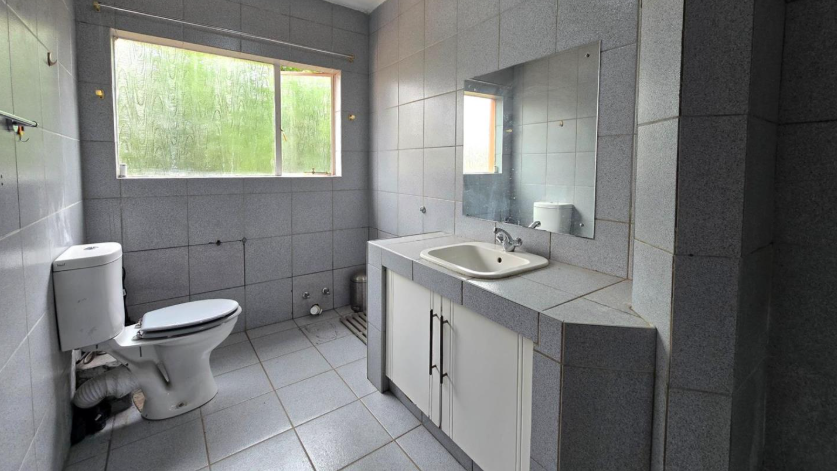 3 Bedroom Property for Sale in Brackendowns Gauteng