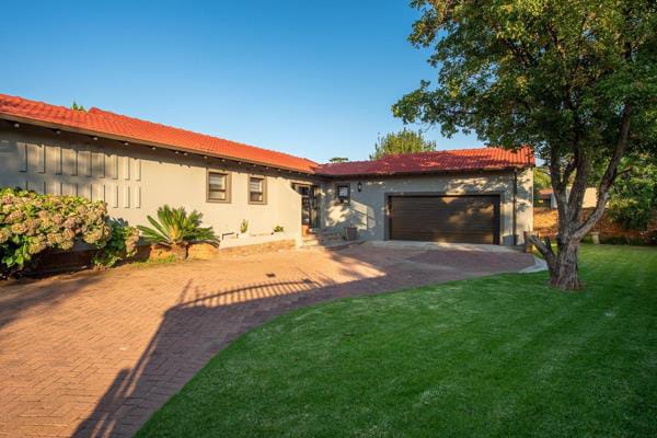 3 Bedroom Property for Sale in Brackenhurst Gauteng