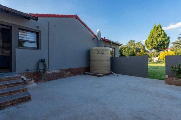 3 Bedroom Property for Sale in Brackenhurst Gauteng