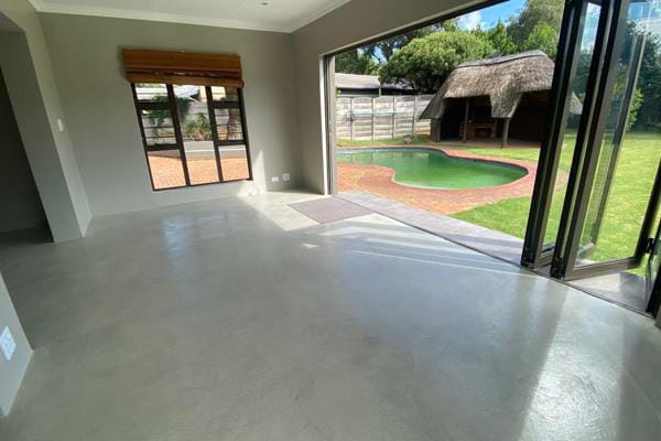 3 Bedroom Property for Sale in Brackenhurst Gauteng