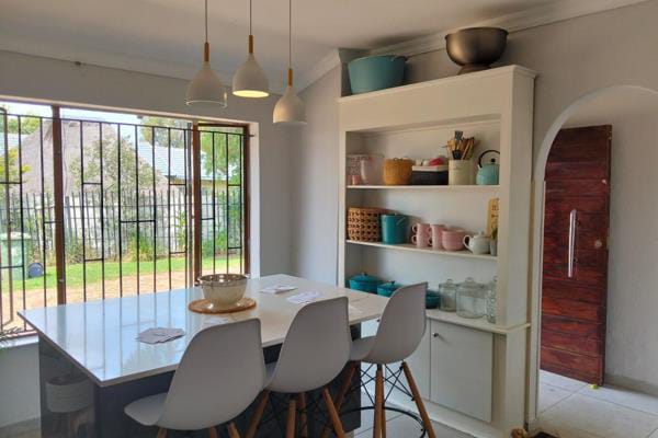 4 Bedroom Property for Sale in Brackenhurst Gauteng