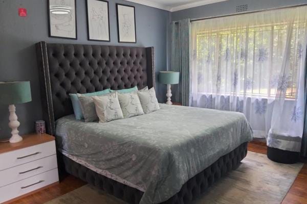 4 Bedroom Property for Sale in Brackenhurst Gauteng