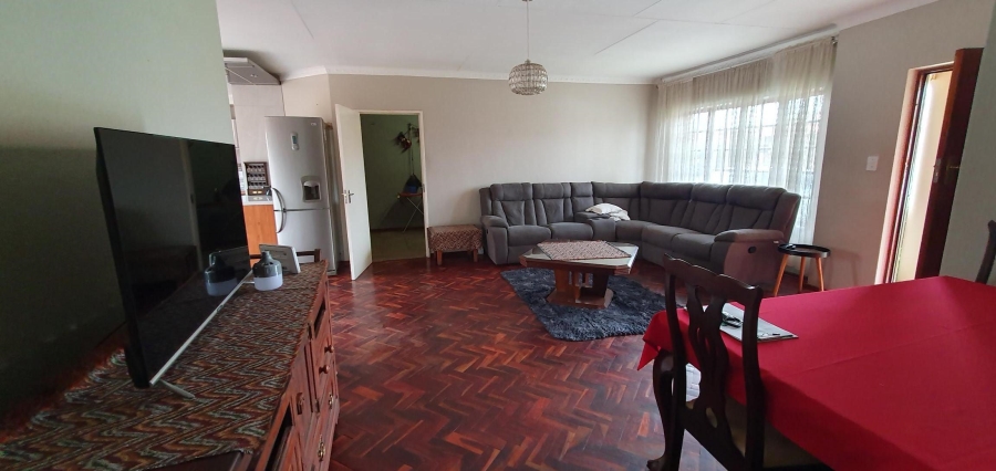 3 Bedroom Property for Sale in New Market Park Gauteng