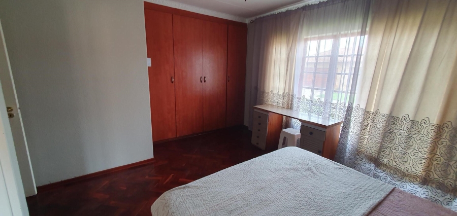 3 Bedroom Property for Sale in New Market Park Gauteng