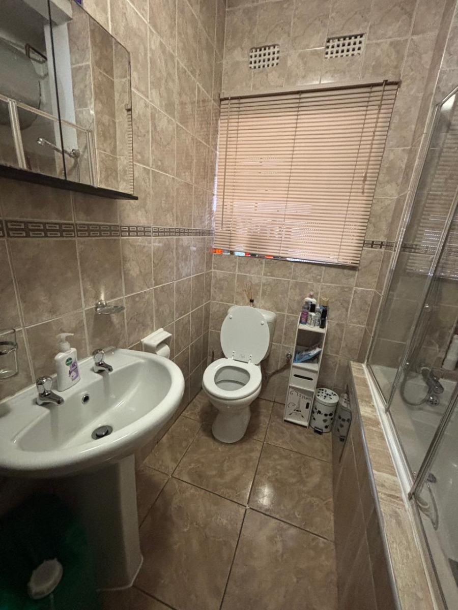 2 Bedroom Property for Sale in Croydon Gauteng