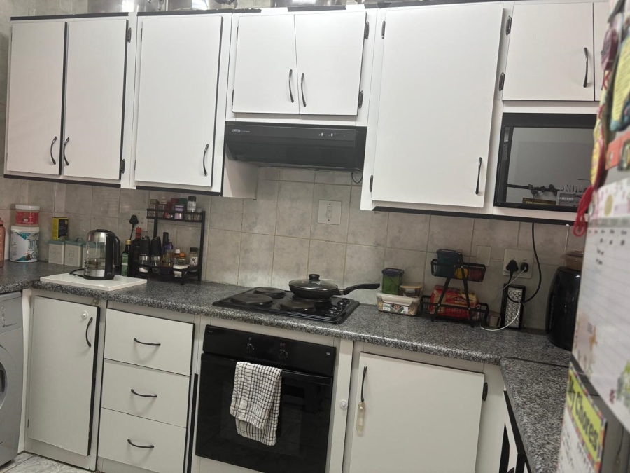 2 Bedroom Property for Sale in Croydon Gauteng
