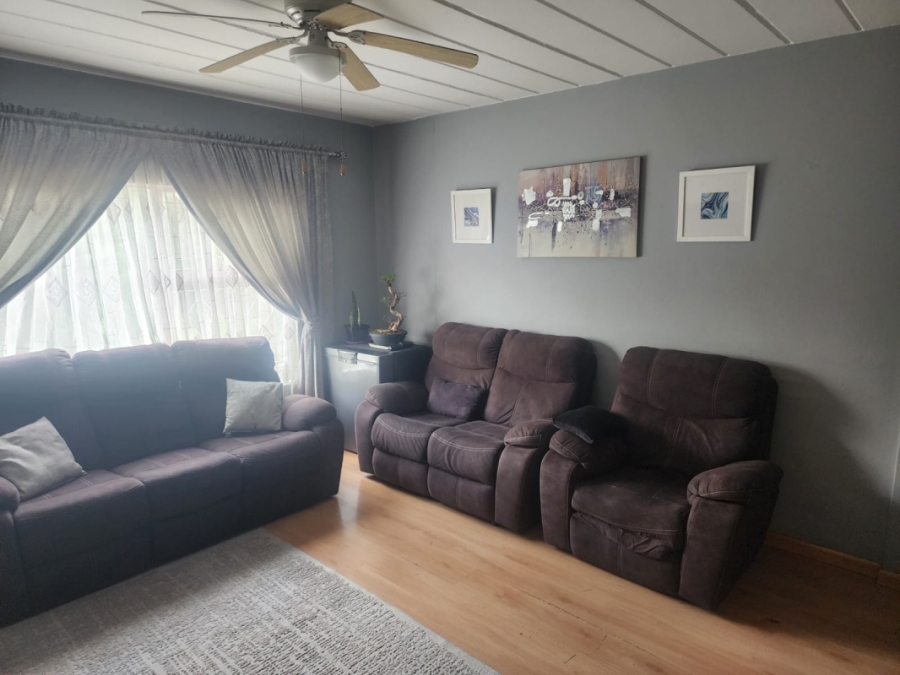 2 Bedroom Property for Sale in Croydon Gauteng