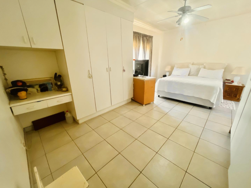 4 Bedroom Property for Sale in Brackendowns Gauteng