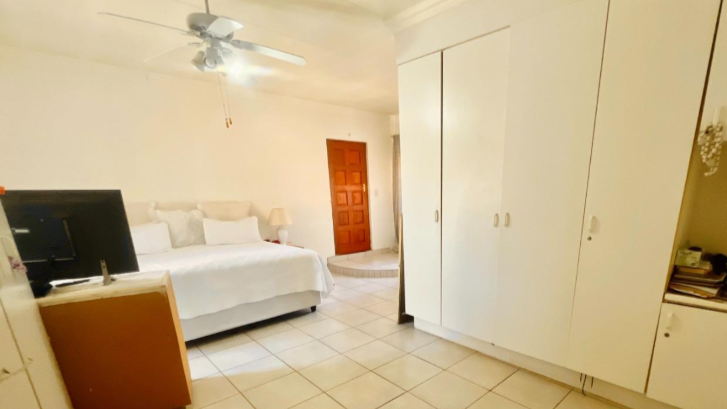 4 Bedroom Property for Sale in Brackendowns Gauteng