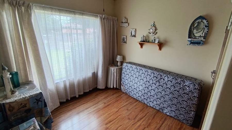 3 Bedroom Property for Sale in Freeway Park Gauteng