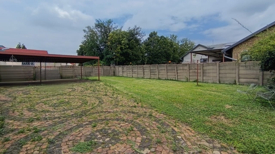 3 Bedroom Property for Sale in Freeway Park Gauteng