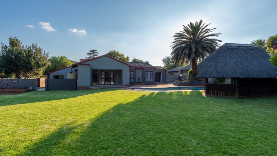 3 Bedroom Property for Sale in Brackenhurst Gauteng