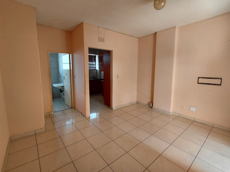 1 Bedroom Property for Sale in Kempton Park Central Gauteng