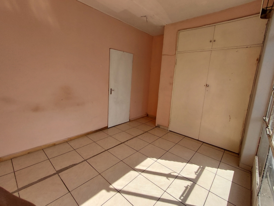 1 Bedroom Property for Sale in Kempton Park Central Gauteng