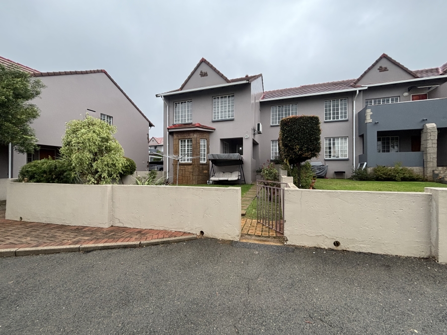 3 Bedroom Property for Sale in Eden Glen Gauteng