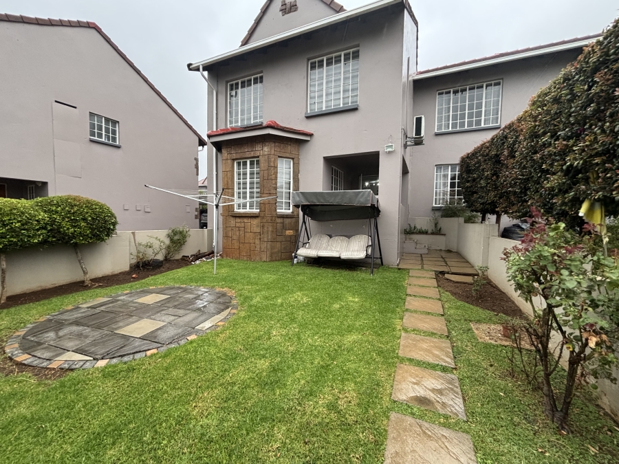 3 Bedroom Property for Sale in Eden Glen Gauteng