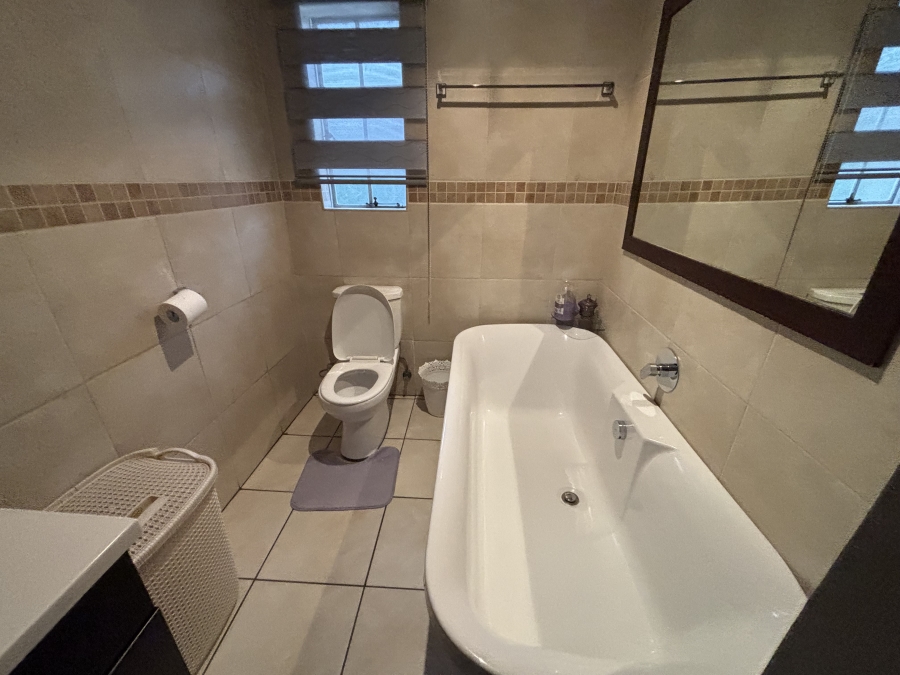 3 Bedroom Property for Sale in Eden Glen Gauteng