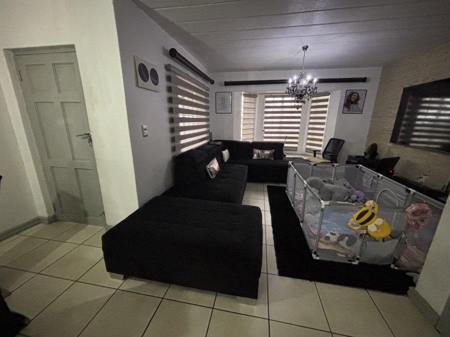 3 Bedroom Property for Sale in Eden Glen Gauteng