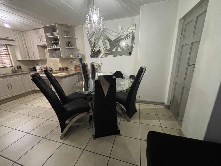 3 Bedroom Property for Sale in Eden Glen Gauteng