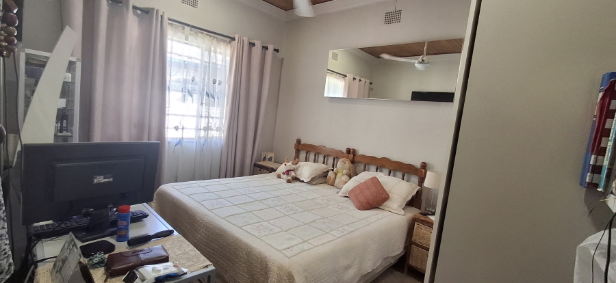 5 Bedroom Property for Sale in Mountain View Gauteng