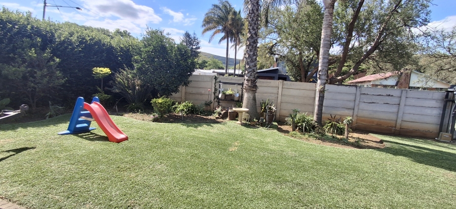 5 Bedroom Property for Sale in Mountain View Gauteng